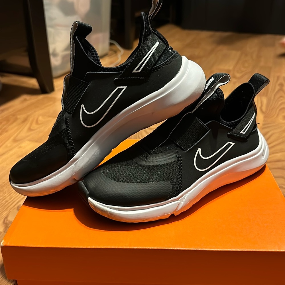 Nike Flex Plus (kids)